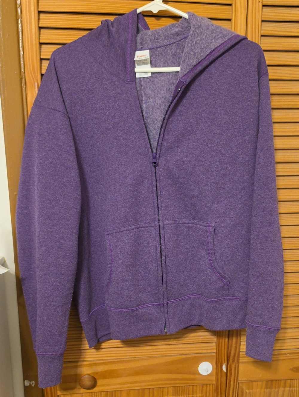 Hanes Zip Front Hoodie in Purple Large Good Condition